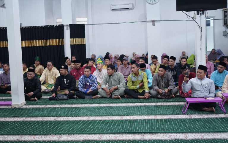 Suasana Acara Pembukaan Saprahan