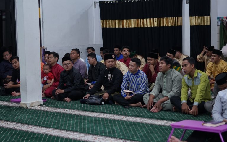 Suasana Acara Pembukaan Saprahan